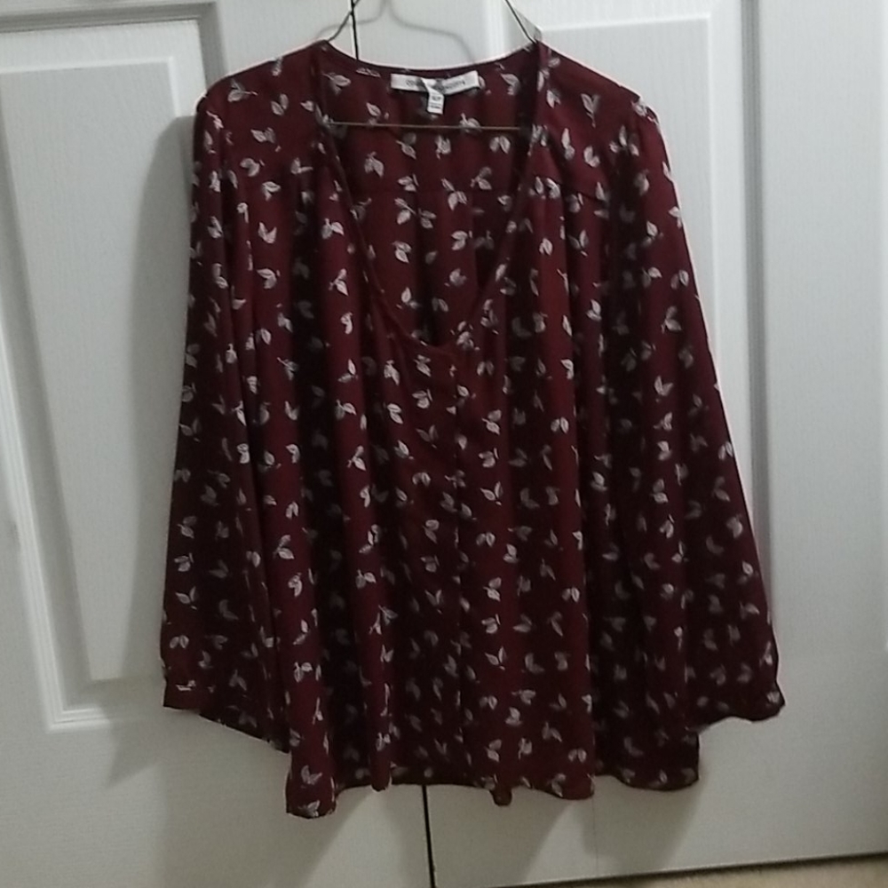 Collective concepts judit V-neck blouse